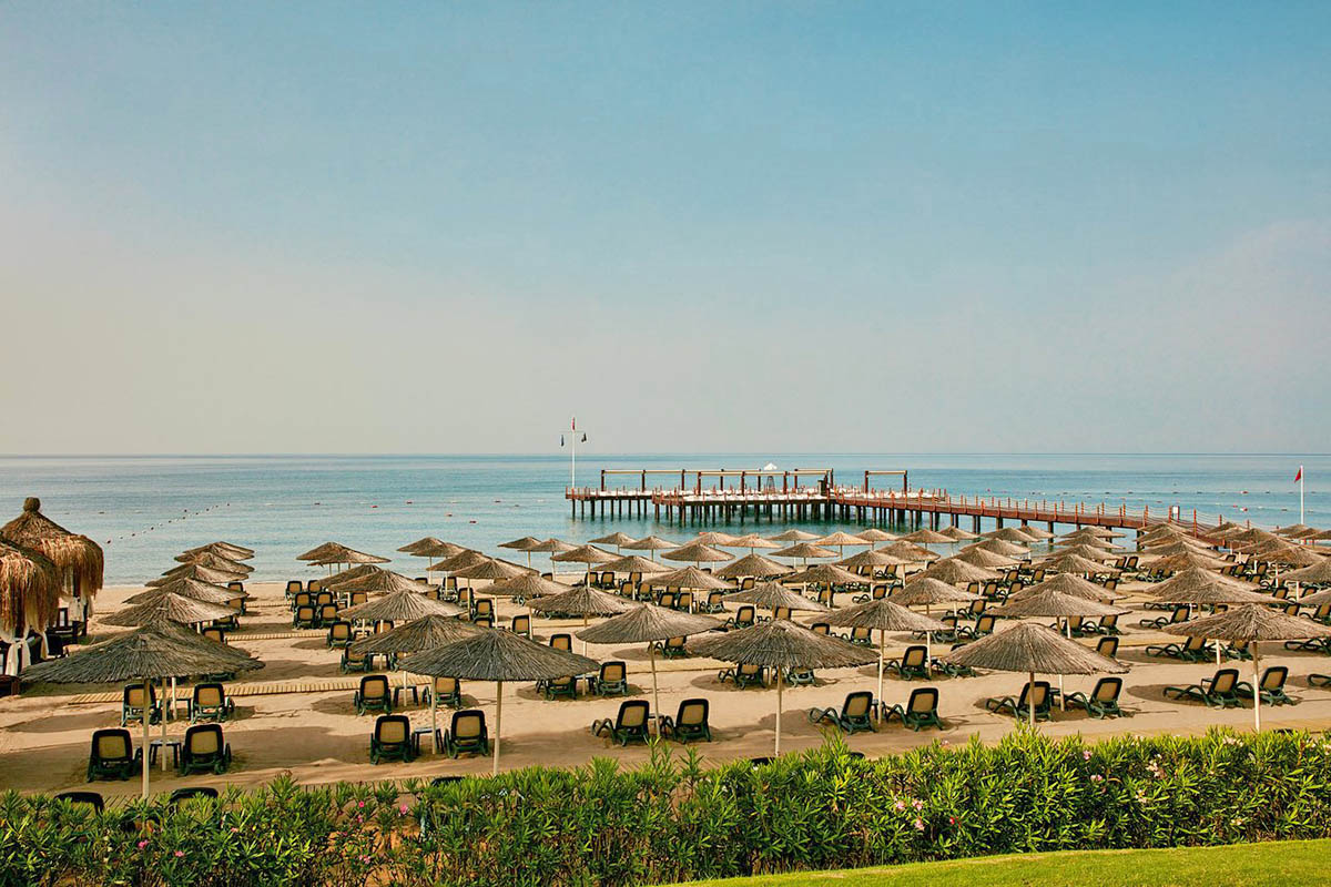 cheap resort hotels to Spend holiday with family