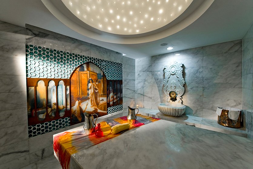 cheap resort hotels to Spend holiday with family