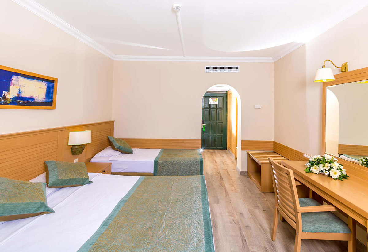 cheap resort hotels to Spend holiday with family