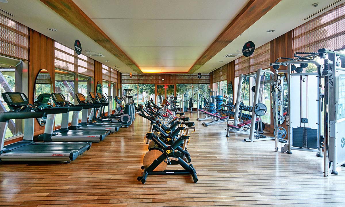 cheap resort hotels to Spend holiday with family