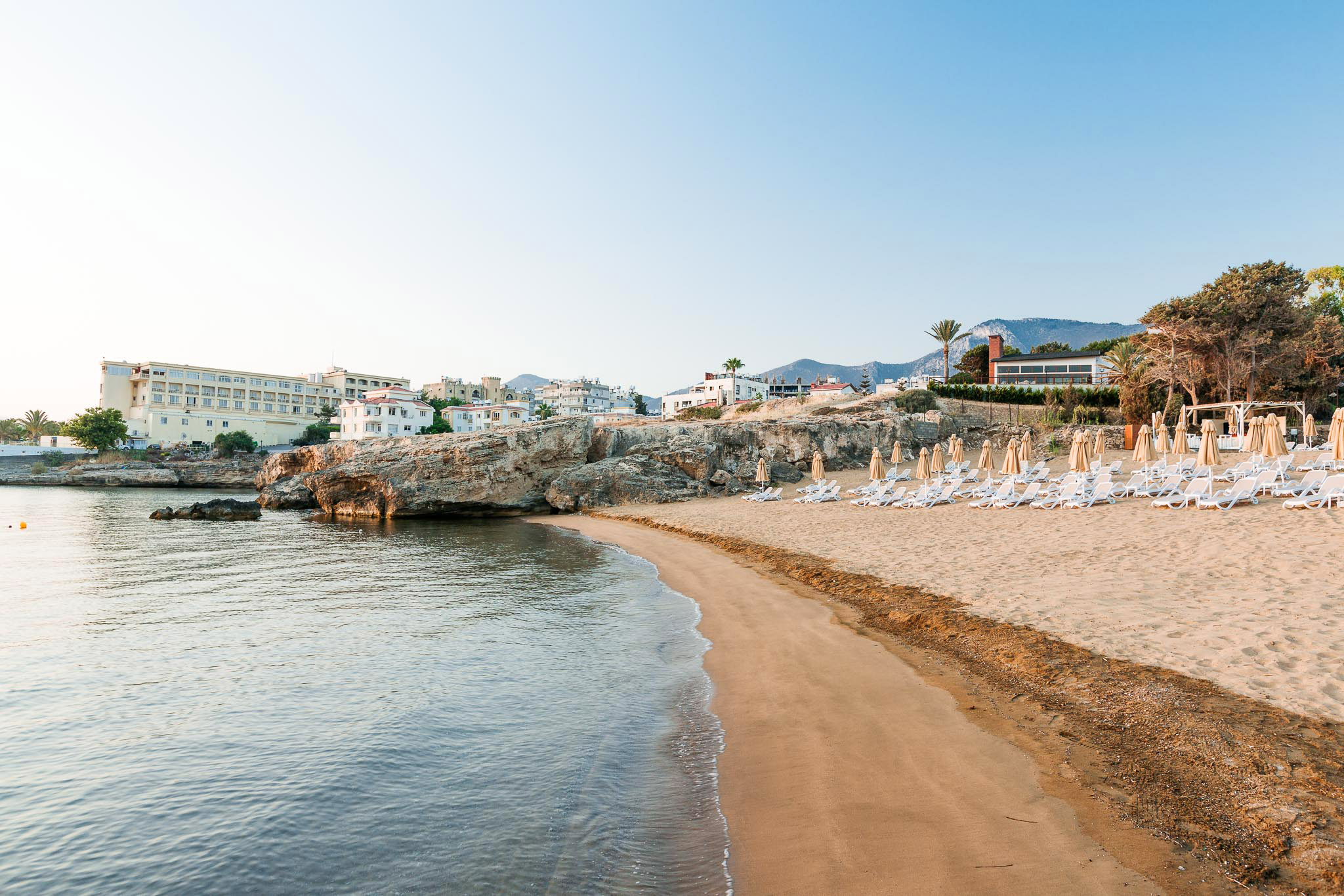 cheap resort hotels to Spend holiday with family