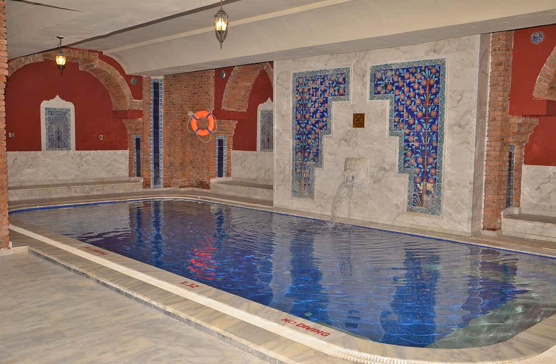 cheap resort hotels to Spend holiday with family