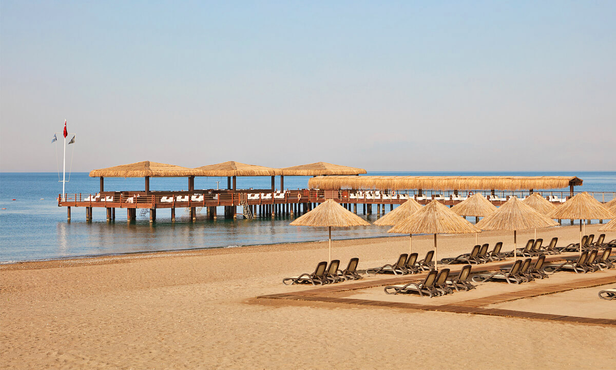 cheap resort hotels to Spend holiday with family