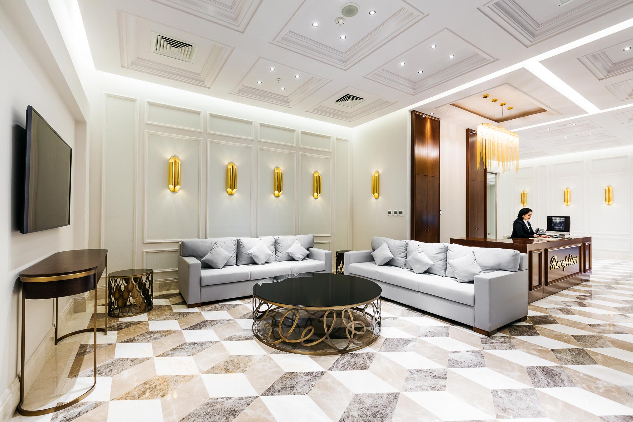 cheap resort hotels to Spend holiday with family