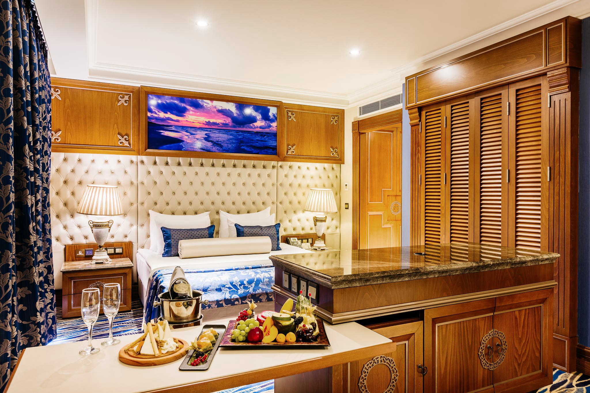 cheap resort hotels to Spend holiday with family