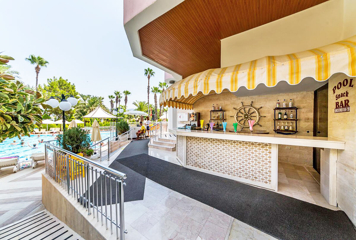 cheap resort hotels to Spend holiday with family