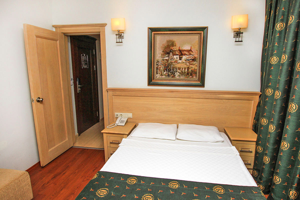 cheap resort hotels to Spend holiday with family