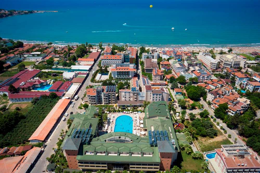 cheap resort hotels to Spend holiday with family