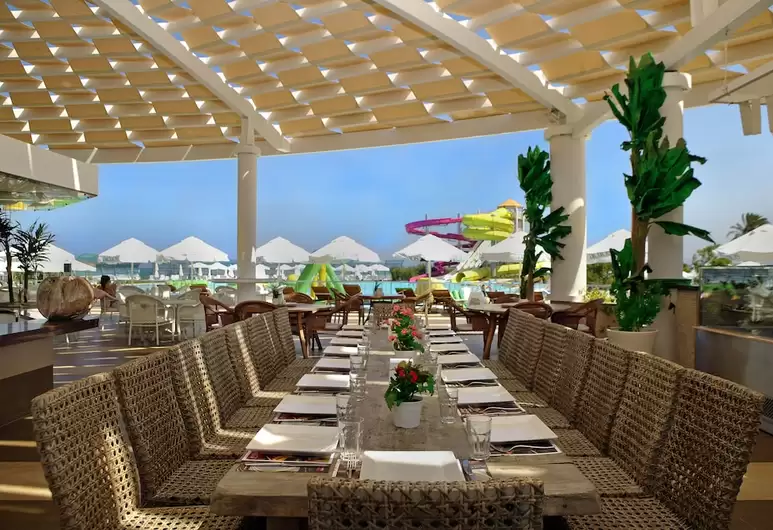 cheap resort hotels to Spend holiday with family