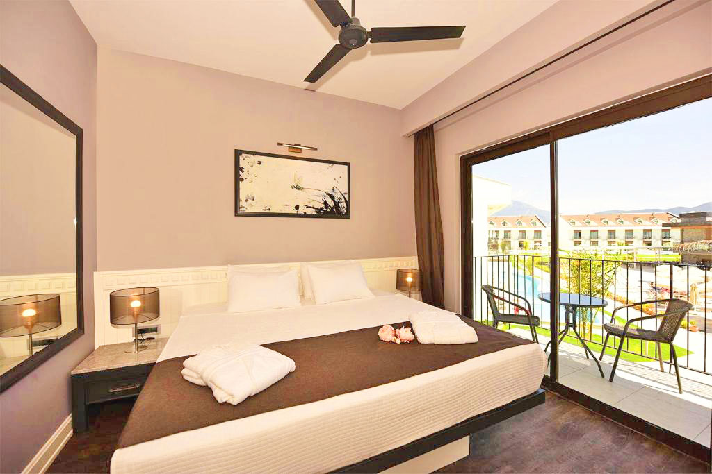 cheap resort hotels to Spend holiday with family