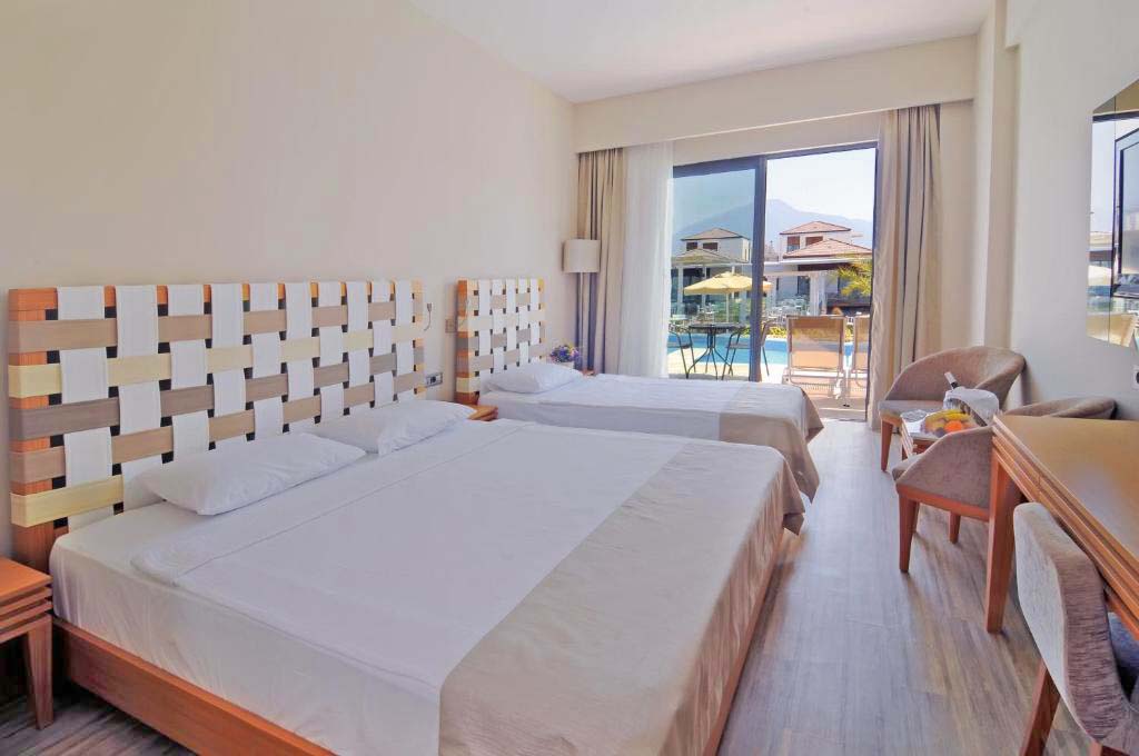 cheap resort hotels to Spend holiday with family