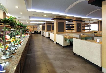 cheap resort hotels to Spend holiday with family