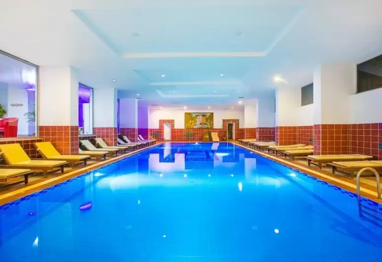 cheap resort hotels to Spend holiday with family