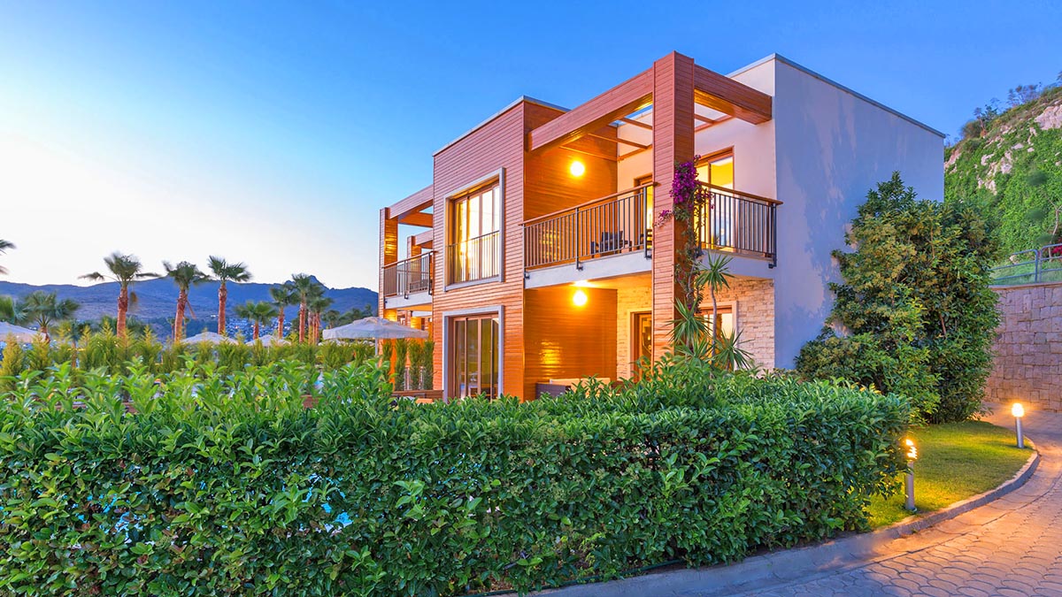 cheap resort hotels to Spend holiday with family