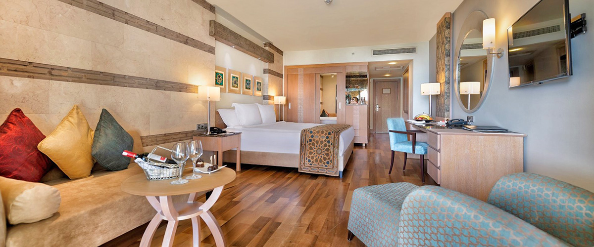 cheap resort hotels to Spend holiday with family