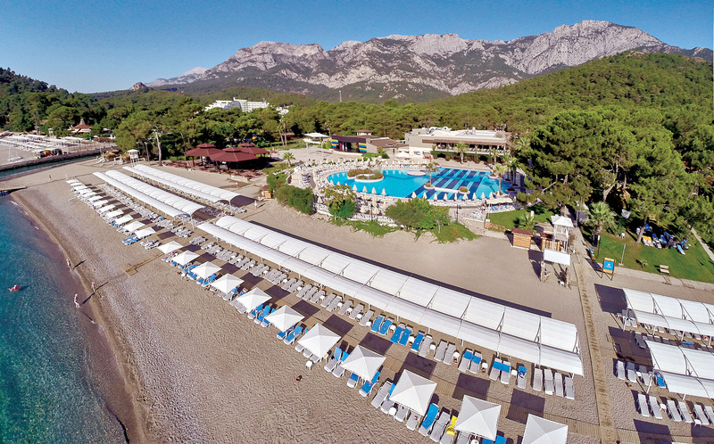 cheap resort hotels to Spend holiday with family