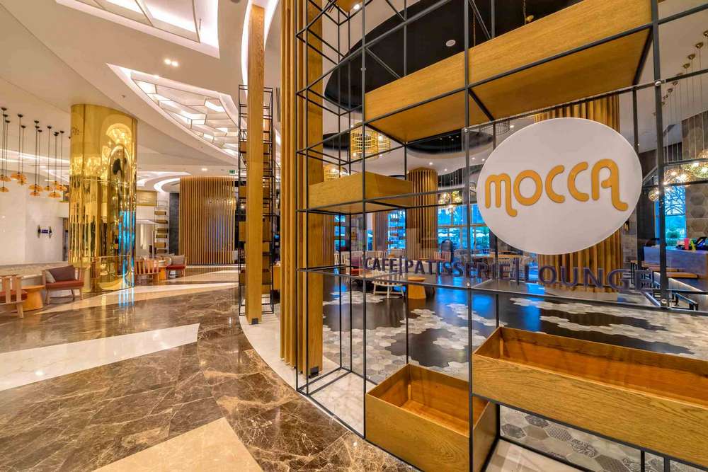 cheap resort hotels to Spend holiday with family