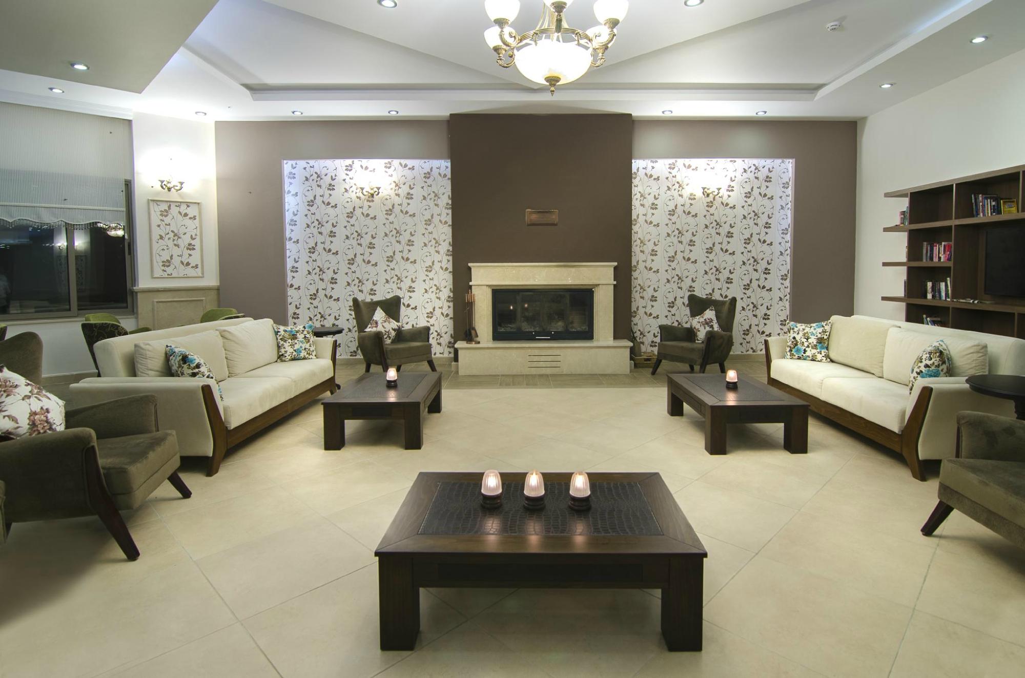 cheap resort hotels to Spend holiday with family