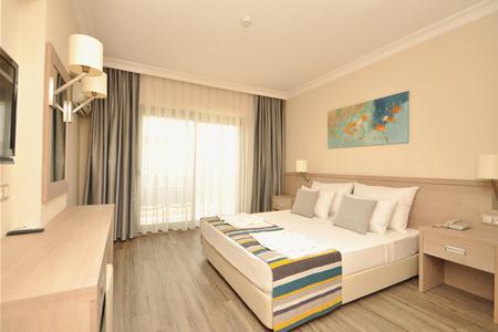 cheap resort hotels to Spend holiday with family