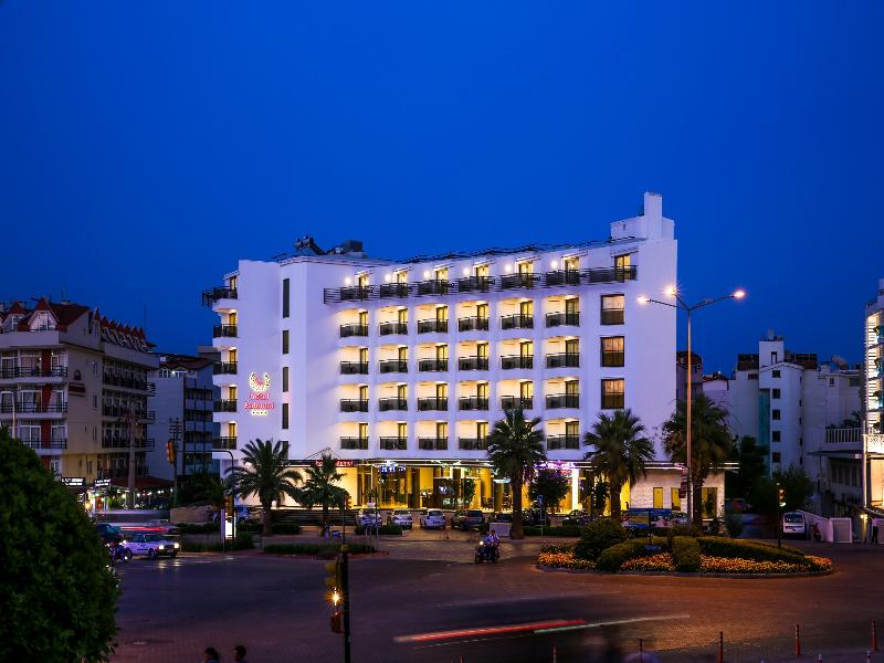 cheap resort hotels to Spend holiday with family