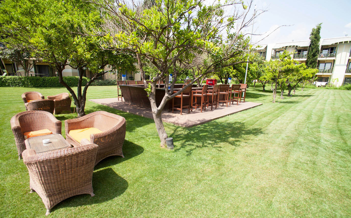 cheap resort hotels to Spend holiday with family