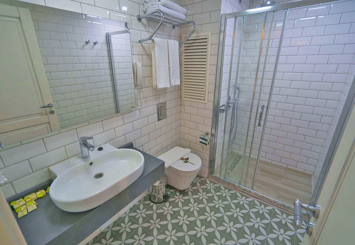 cheap resort hotels to Spend holiday with family