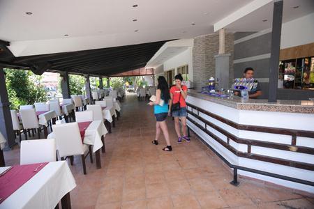 cheap resort hotels to Spend holiday with family