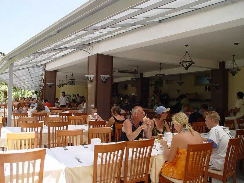 cheap resort hotels to Spend holiday with family