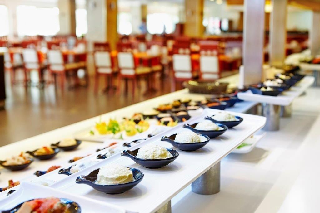 cheap resort hotels to Spend holiday with family