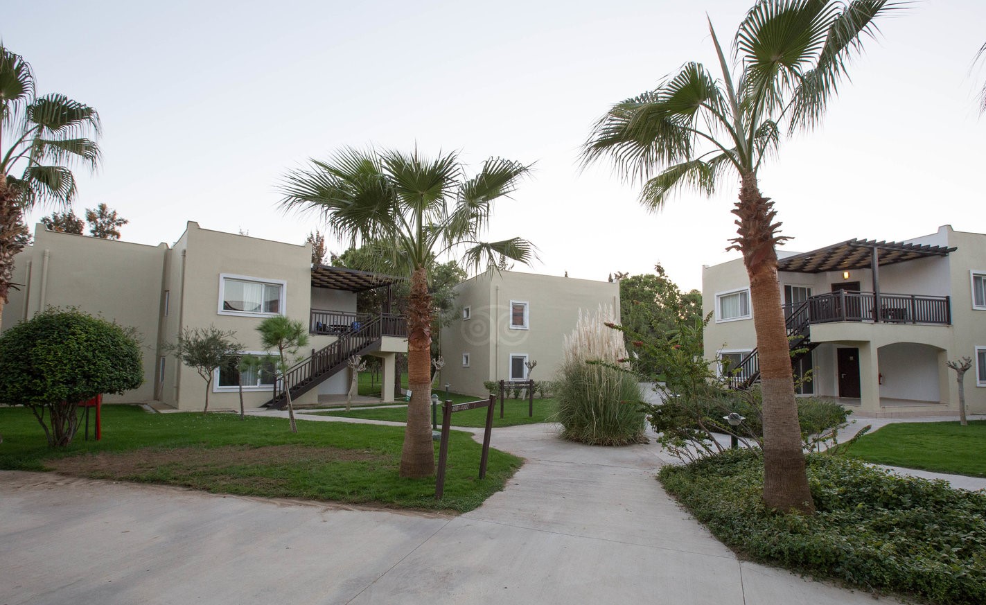 cheap resort hotels to Spend holiday with family