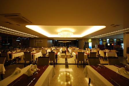 cheap resort hotels to Spend holiday with family