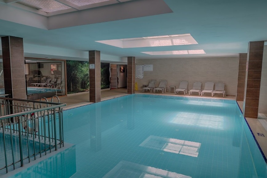 cheap resort hotels to Spend holiday with family