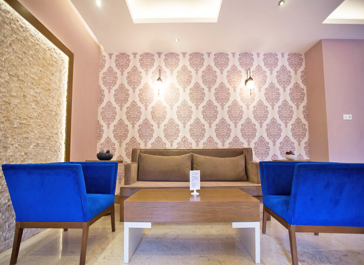 cheap resort hotels to Spend holiday with family