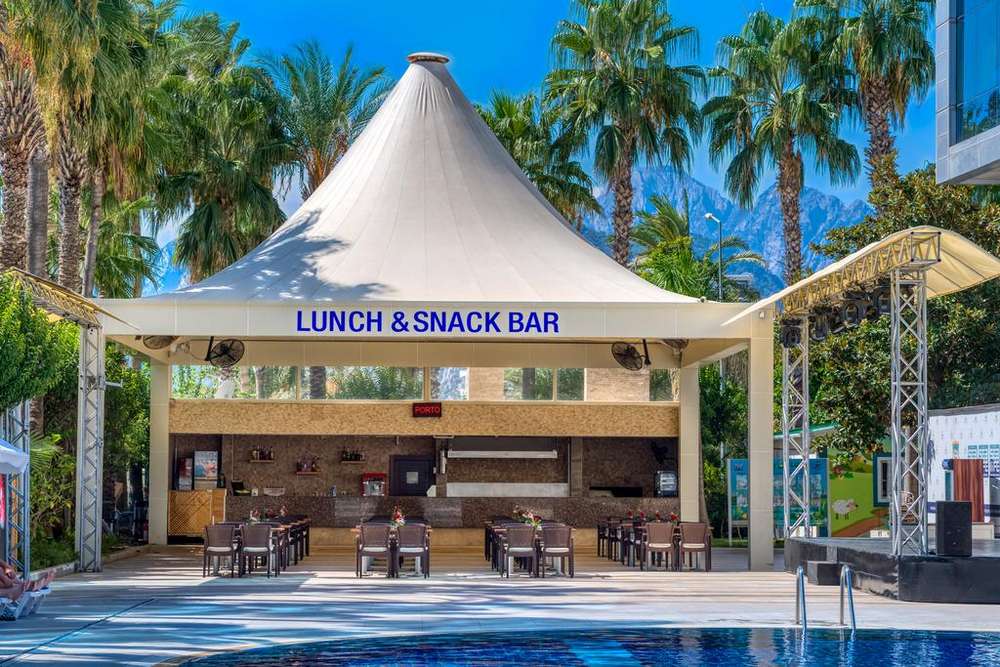 cheap resort hotels to Spend holiday with family