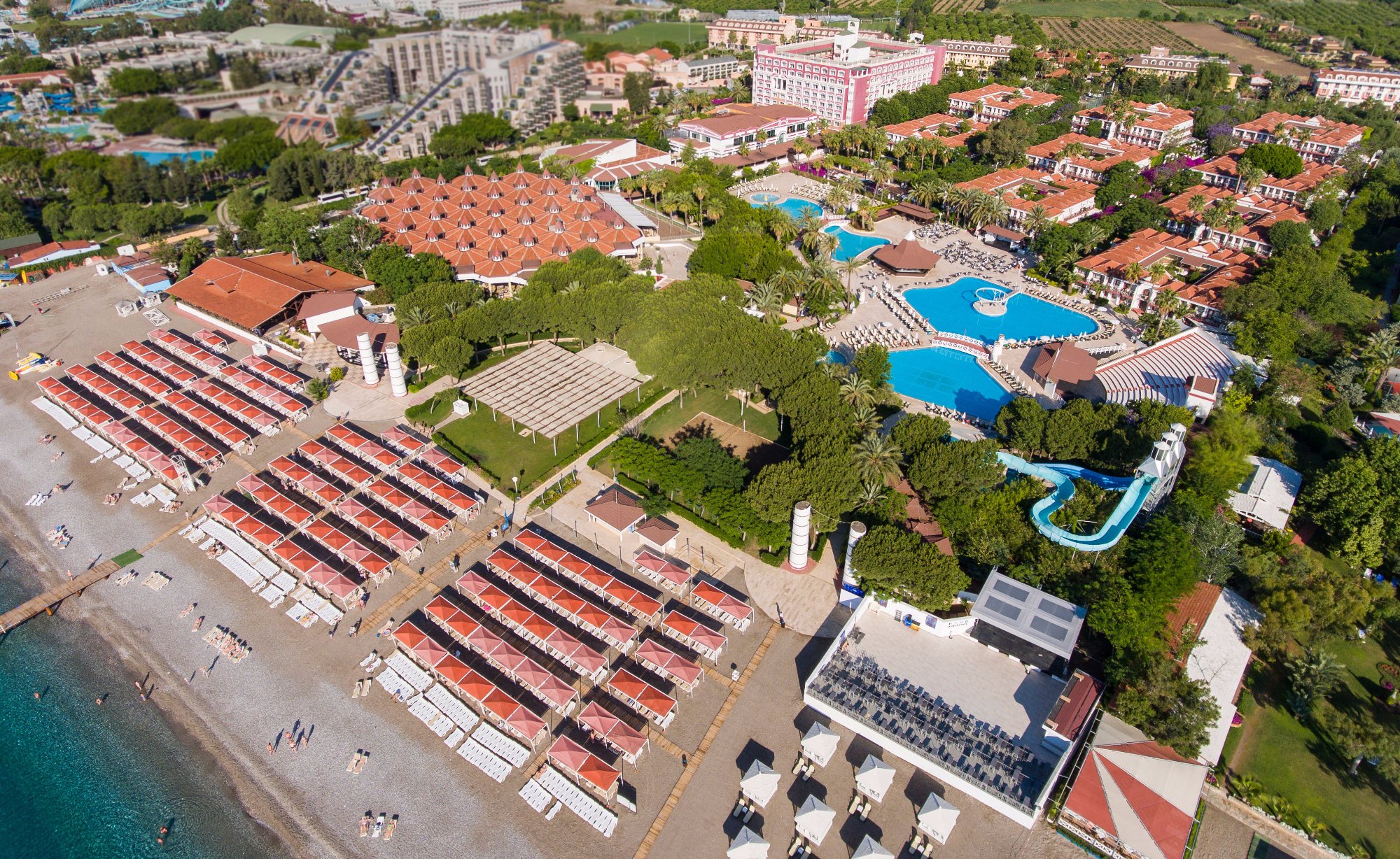 cheap resort hotels to Spend holiday with family