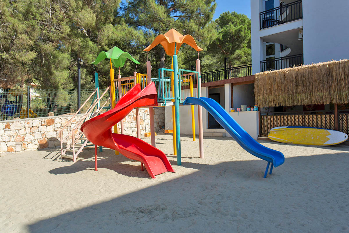 cheap resort hotels to Spend holiday with family