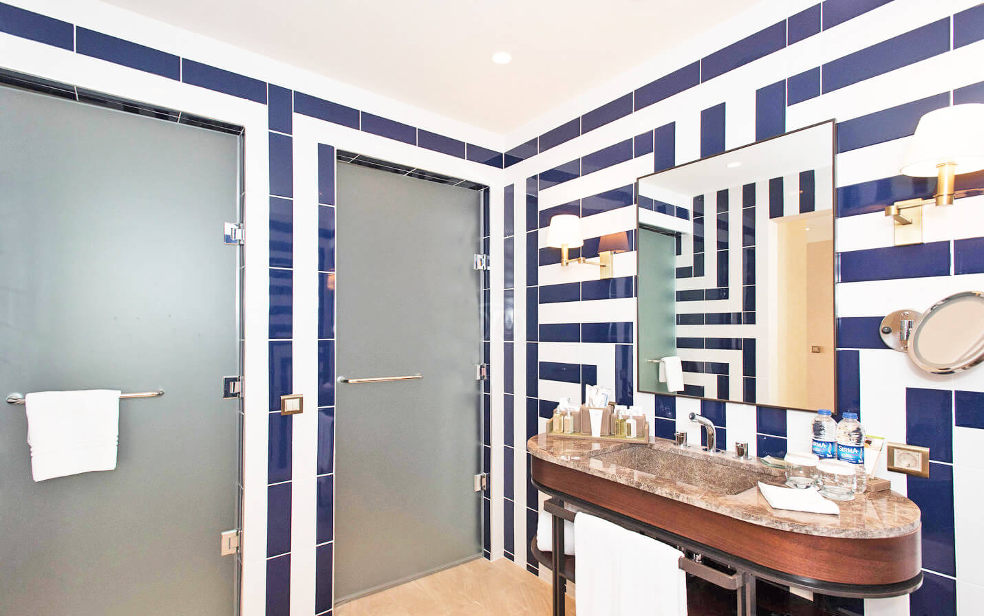 cheap resort hotels to Spend holiday with family