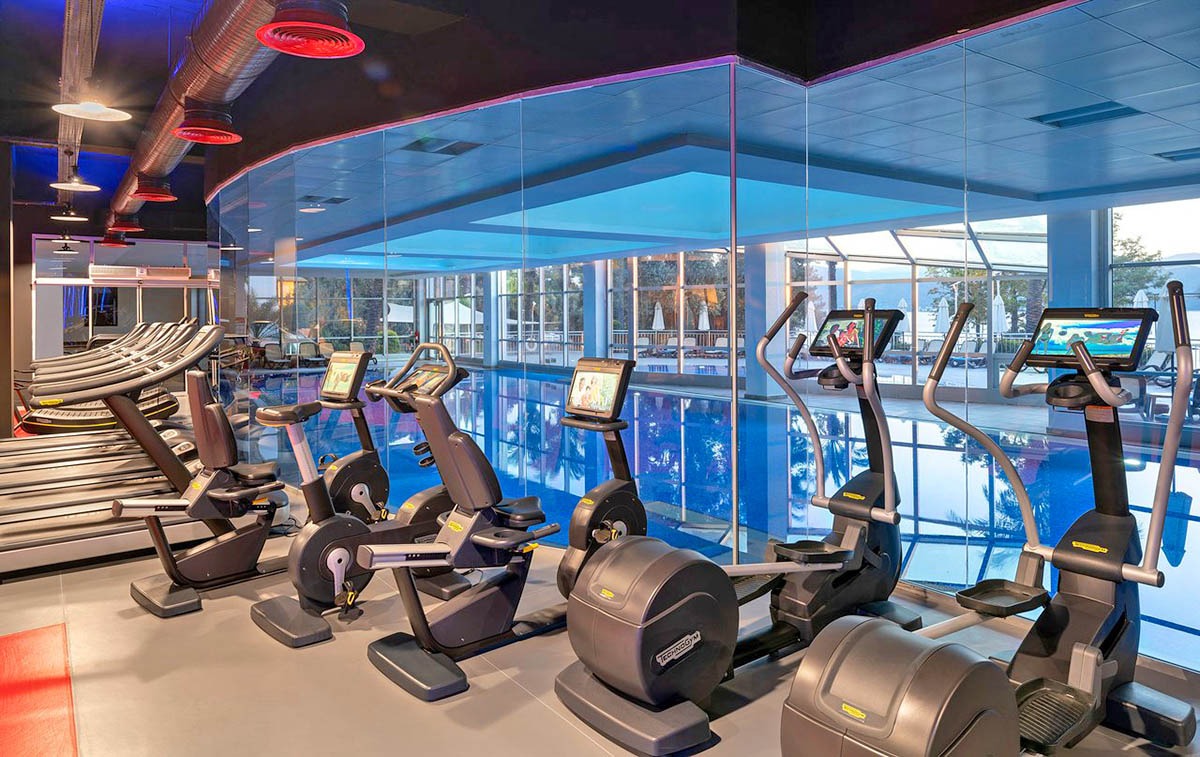 cheap resort hotels to Spend holiday with family