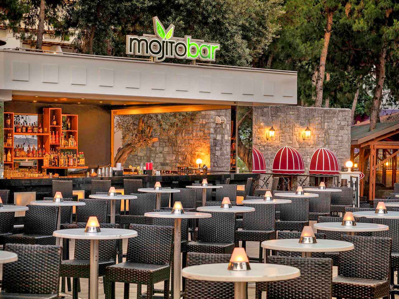 cheap resort hotels to Spend holiday with family