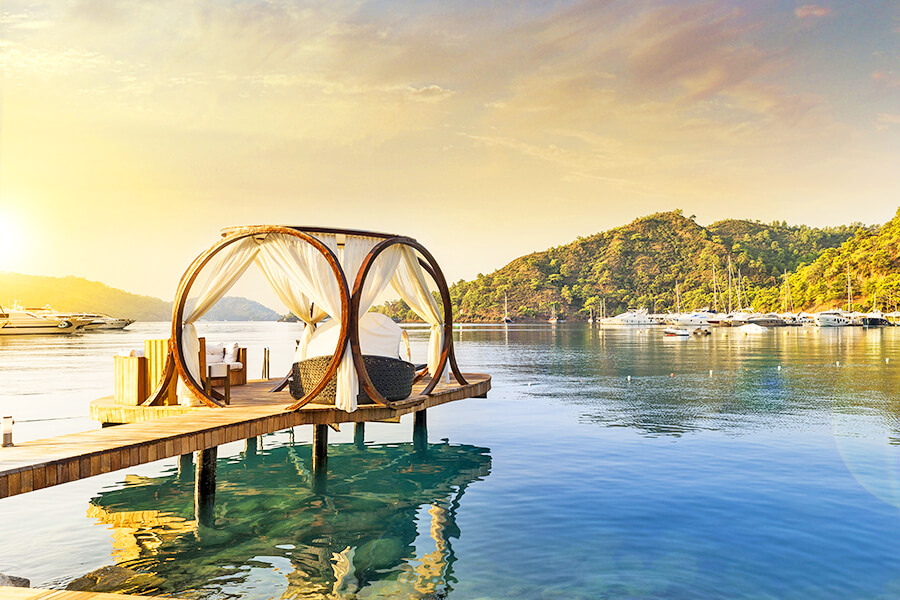 cheap resort hotels to Spend holiday with family