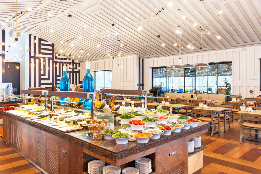 cheap resort hotels to Spend holiday with family