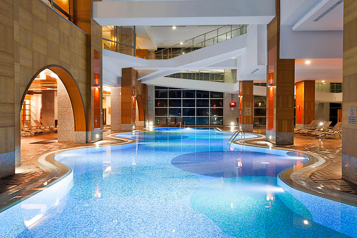 cheap resort hotels to Spend holiday with family