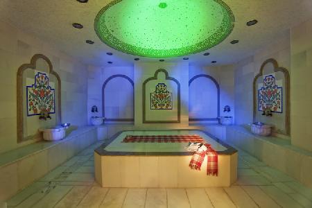 cheap resort hotels to Spend holiday with family