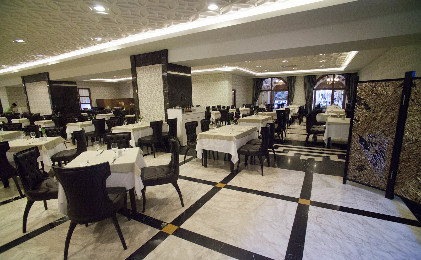 cheap resort hotels to Spend holiday with family