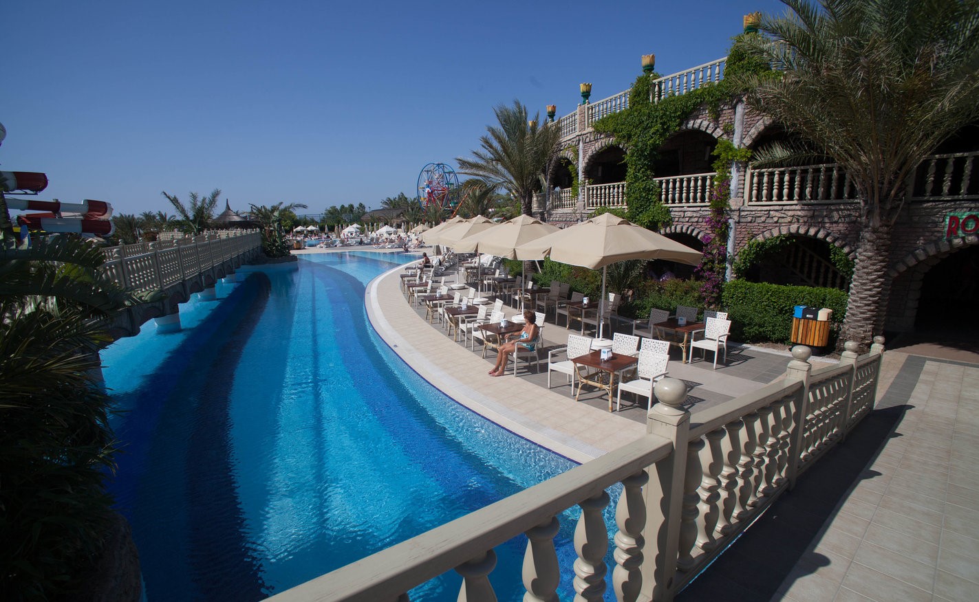 cheap resort hotels to Spend holiday with family