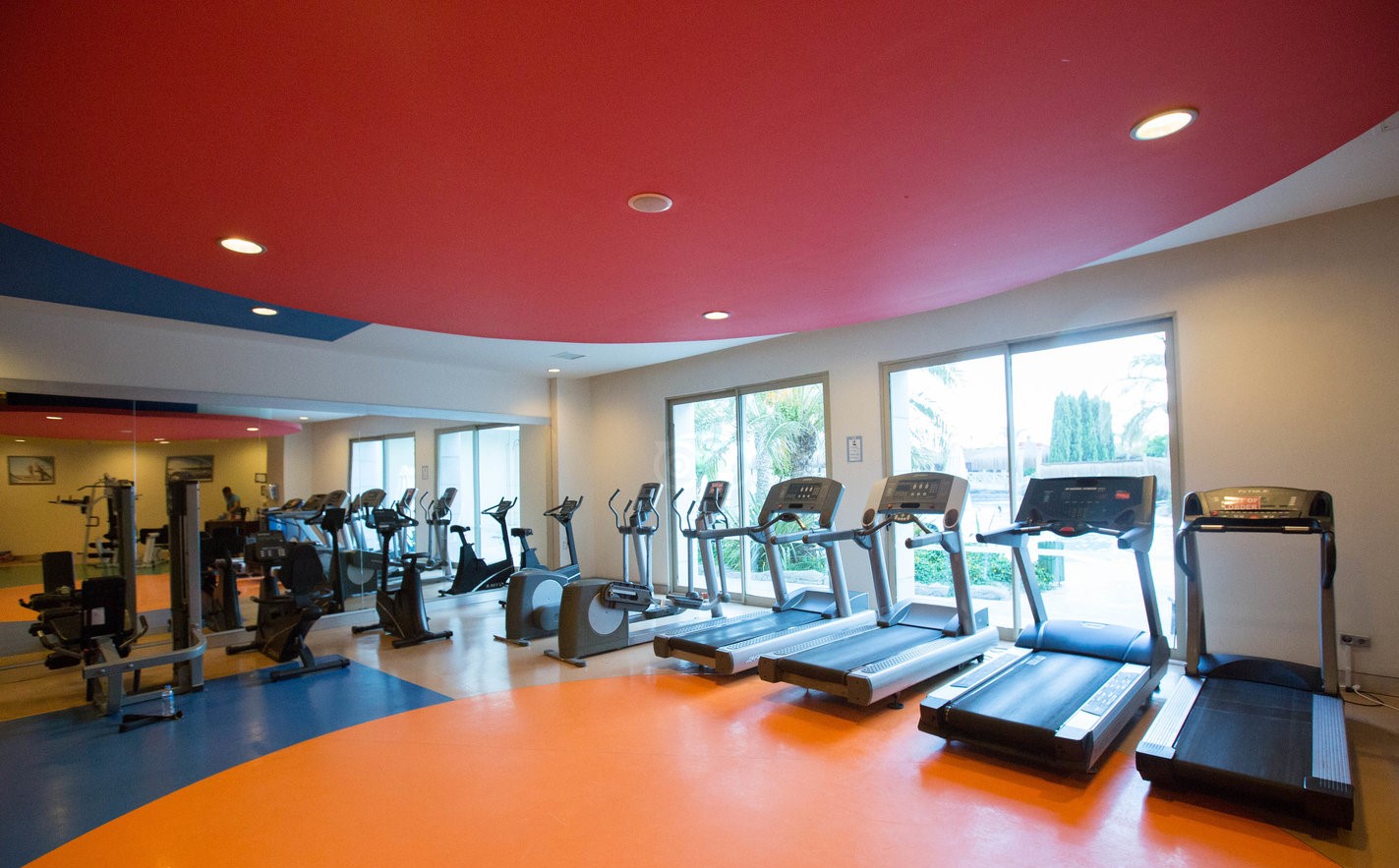 cheap resort hotels to Spend holiday with family