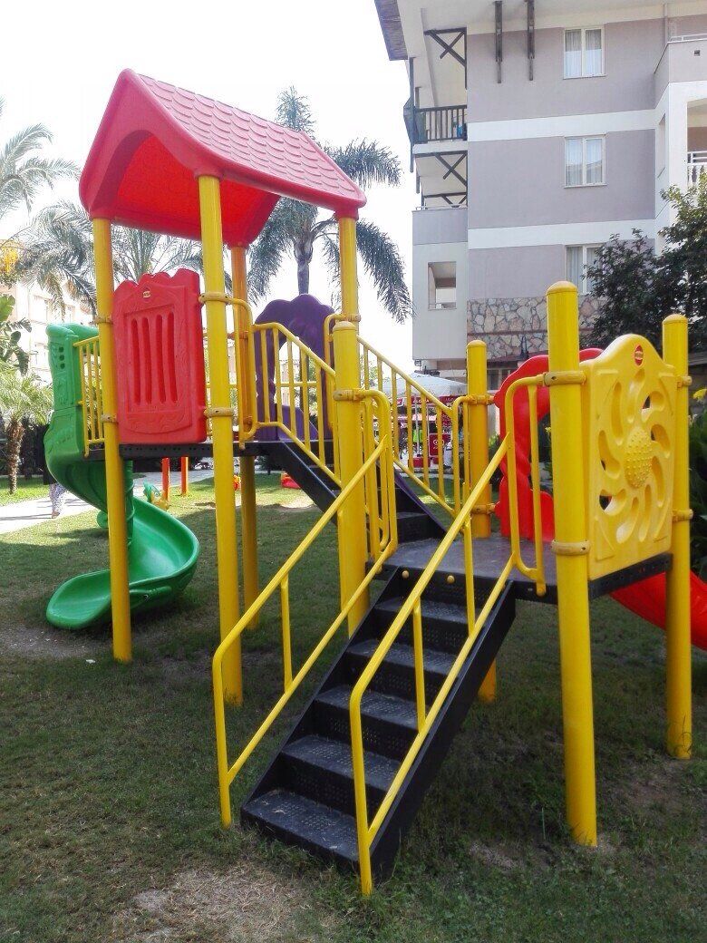 cheap resort hotels to Spend holiday with family