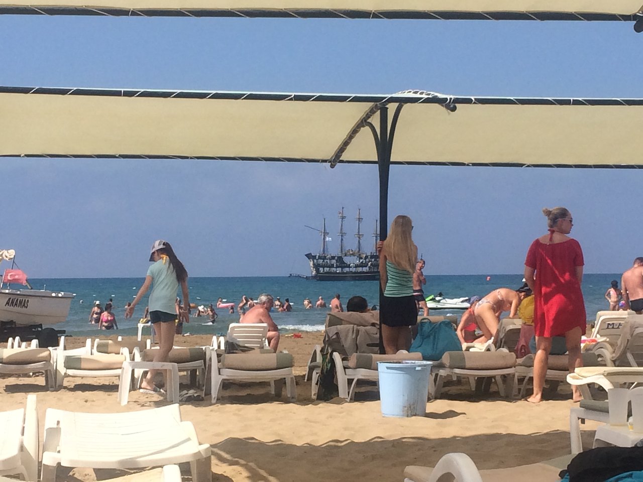 cheap resort hotels to Spend holiday with family