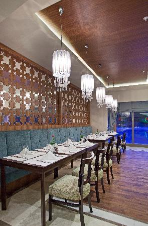 cheap resort hotels to Spend holiday with family