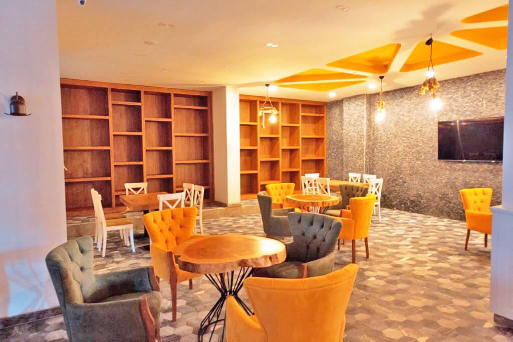 cheap resort hotels to Spend holiday with family